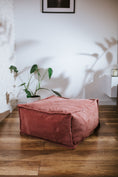 Carica l'immagine nel visualizzatore della galleria, Pouf a sacco quadrato per bambini, sgabello in velluto a coste, ideale per la cameretta dei bambini