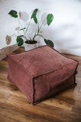 Carica l'immagine nel visualizzatore della galleria, Pouf a sacco quadrato per bambini, sgabello in velluto a coste, ideale per la cameretta dei bambini