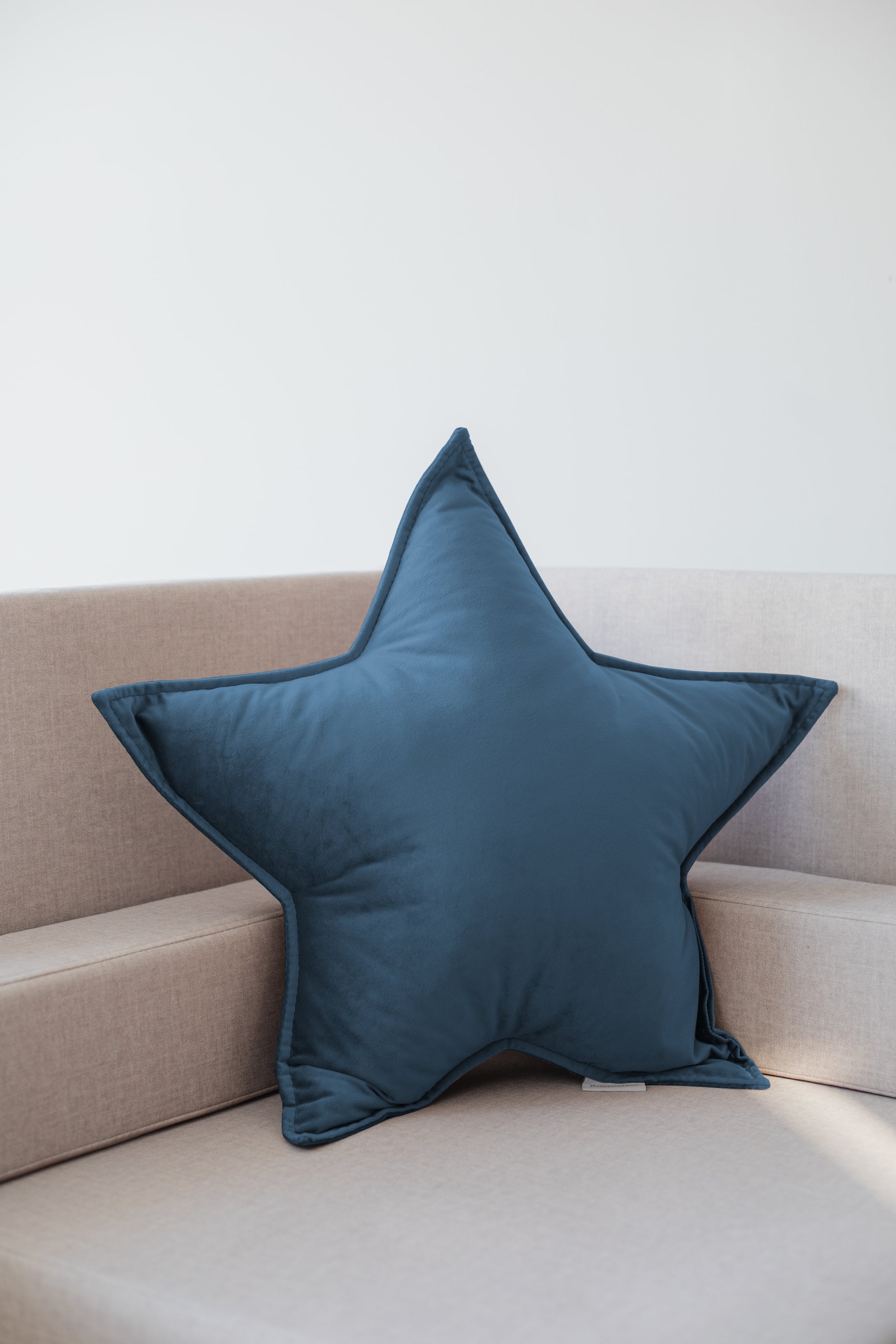 Almohada decorativa estrella de terciopelo