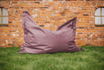 Carica l'immagine nel visualizzatore della galleria, Sacco tipo Beanbag rettangolare in tre diversi dimensioni L, XL, XXL. Impermeabile per sdraiarsi e sedersi per interni ed esterni per salotto cameretta per bambini terazza giardino