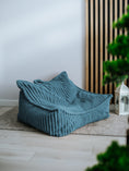 Cargar la imagen en la vista de la galería, Poltrona Orsetto – Comfort e stile in velluto a coste largo