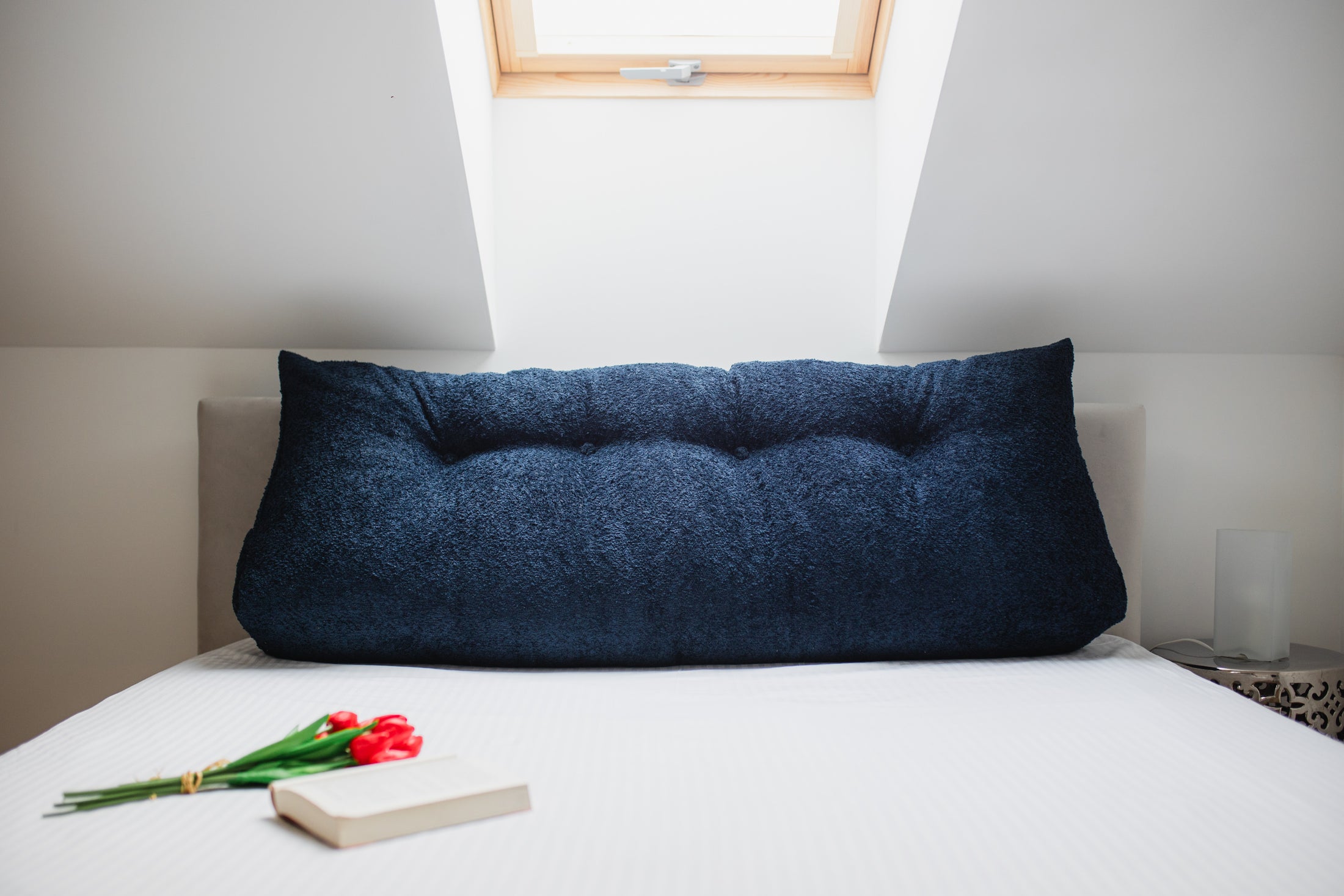 Testata del letto, Poggiatesta in Boucle fabric - perfetto per lunghe serate - un nuovo livello di relax in camera da letto