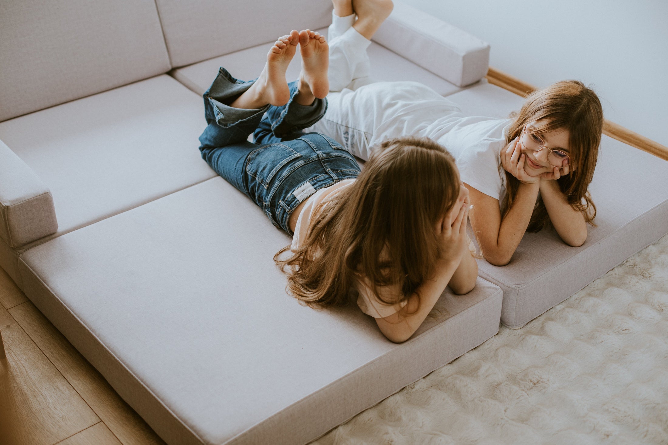 Divano modulare: il tuo spazio, il tuo comfort!