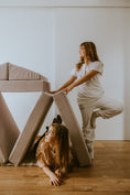 Cargar la imagen en la vista de la galería, Divano modulare: il tuo spazio, il tuo comfort!