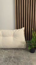 Reproducir el video en la vista de la galería, Testata del letto, Poggiatesta in Boucle fabric - perfetto per lunghe serate - un nuovo livello di relax in camera da letto