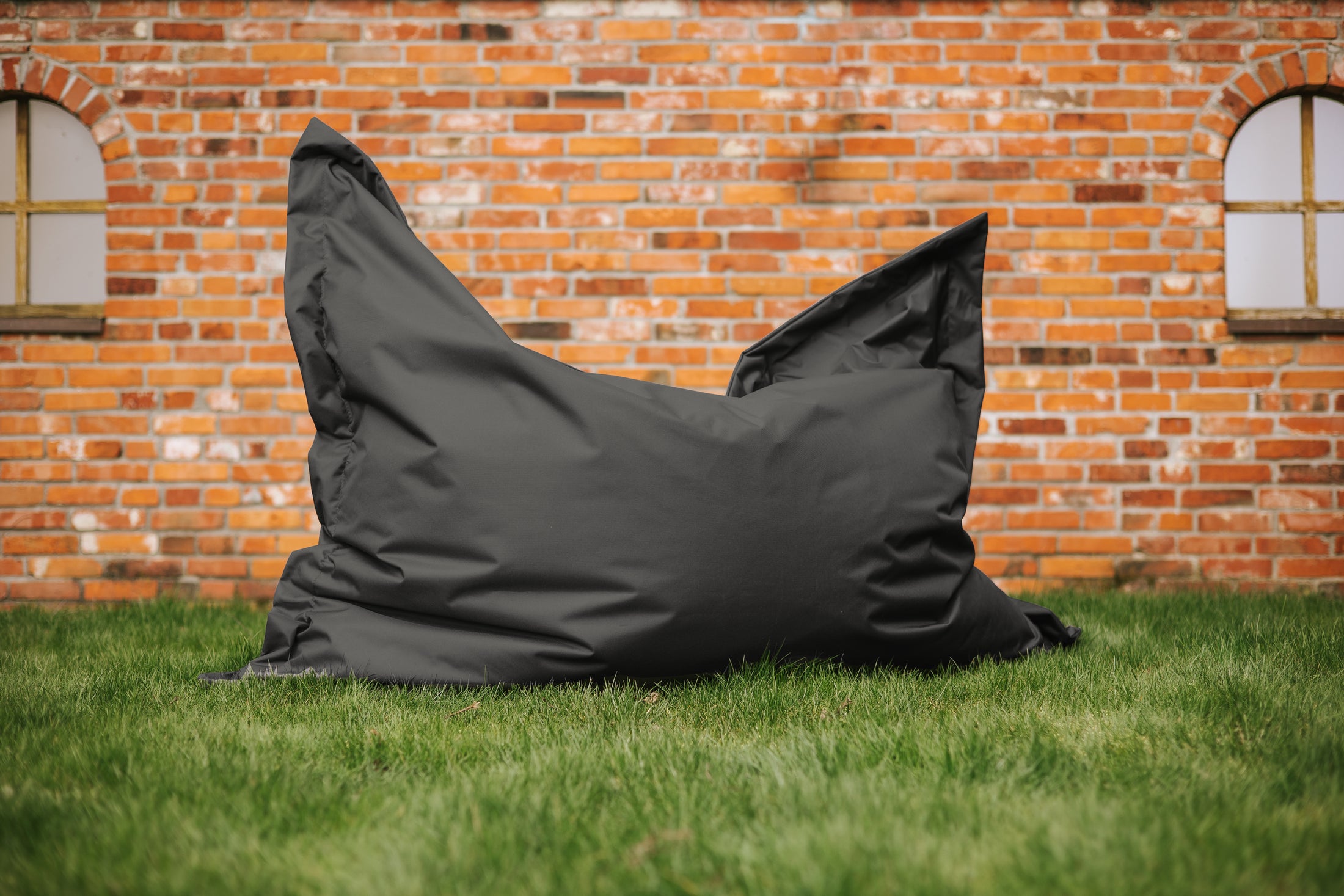 Sacco tipo Beanbag rettangolare in tre diversi dimensioni L, XL, XXL. Impermeabile per sdraiarsi e sedersi per interni ed esterni per salotto cameretta per bambini terazza giardino